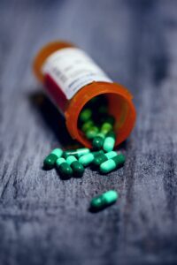 Faire un stock de médicaments, survie randonnée, trousse de soins